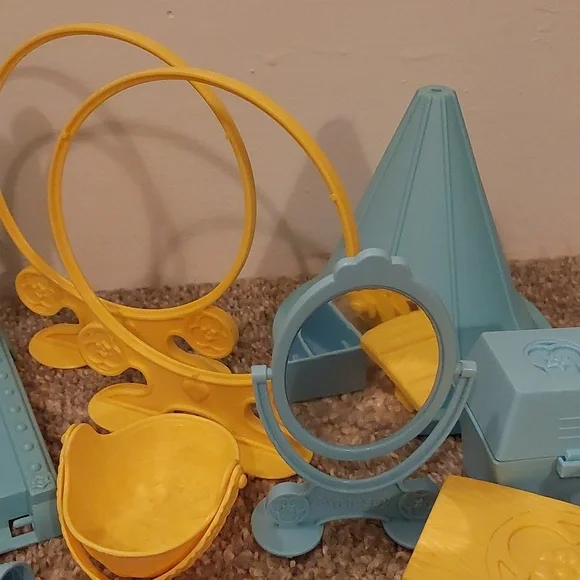 My Little Pony Dream Castle Accessories - Picture 4 of 7